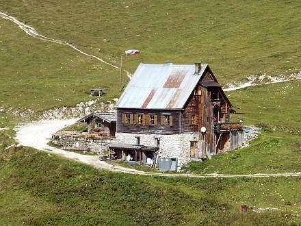 Plumsjochhütte